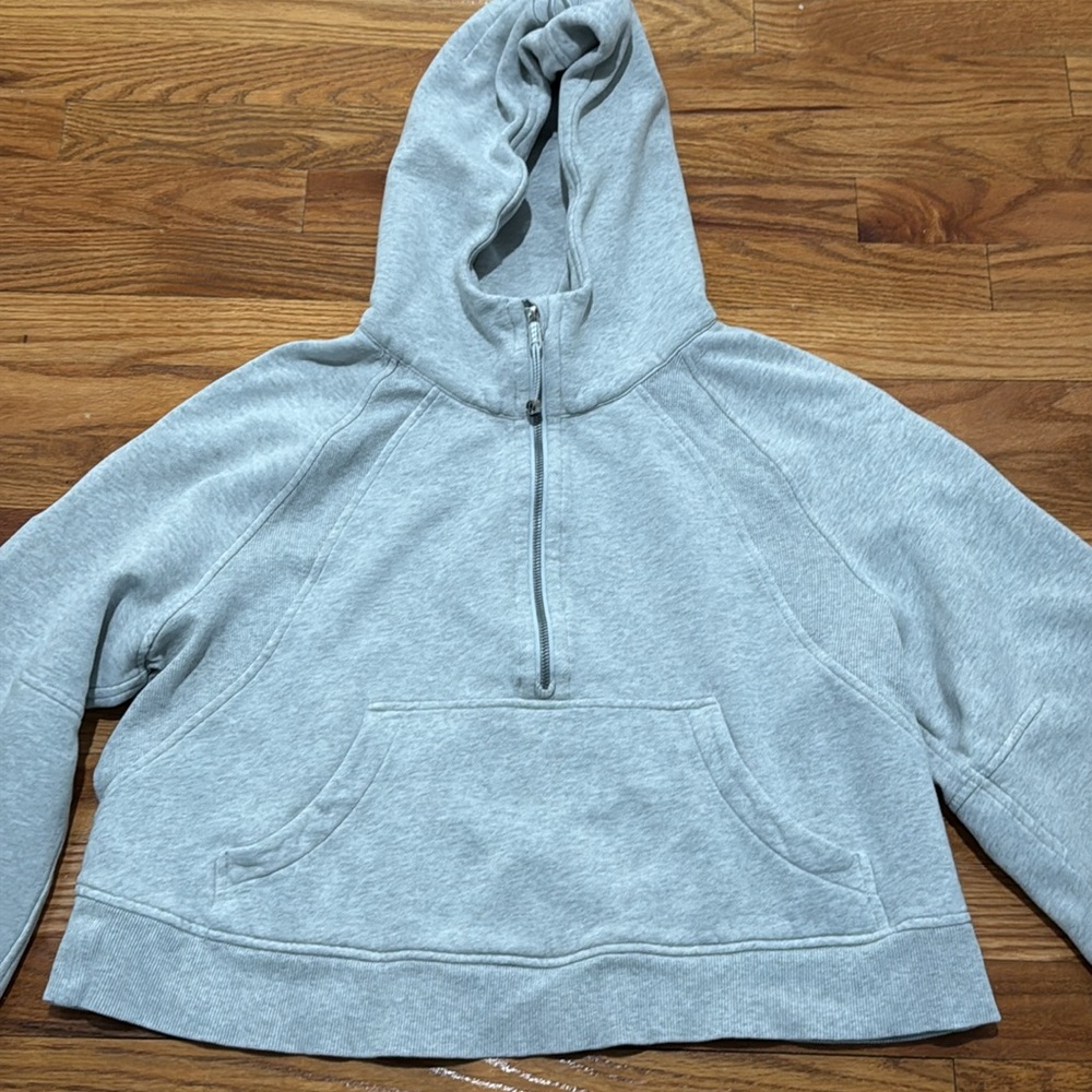 Lululemon oversized scuba XS/S - Picture 3 of 10